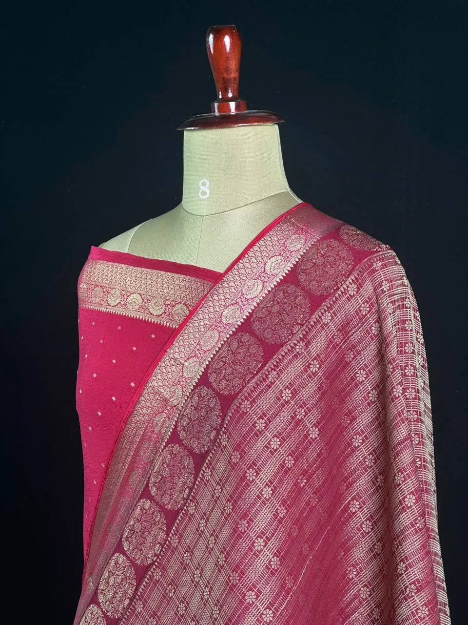 Georgette Saree Zari Weaving & Traditional Floral Border