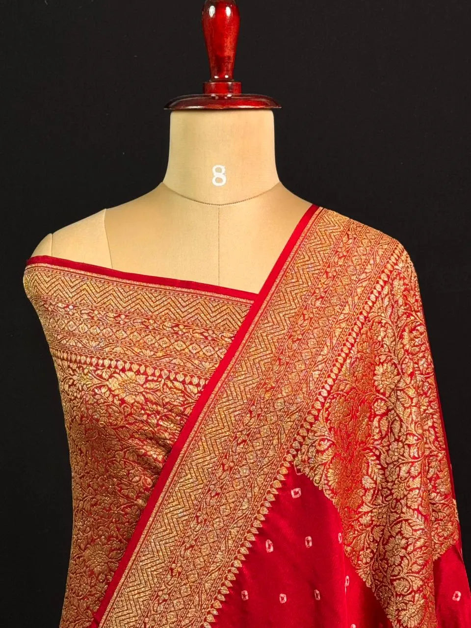 Eternal Elegance: Pure Banarasi Bandhan