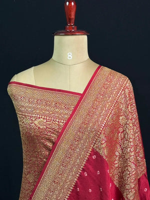 Eternal Elegance: Pure Banarasi Bandhan