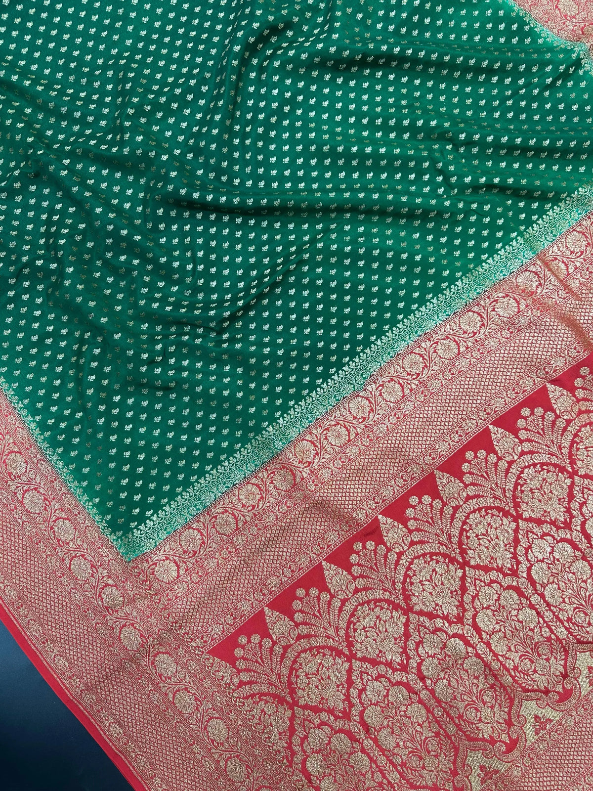 Timeless Pure  Banarasi Crepe Silk Saree