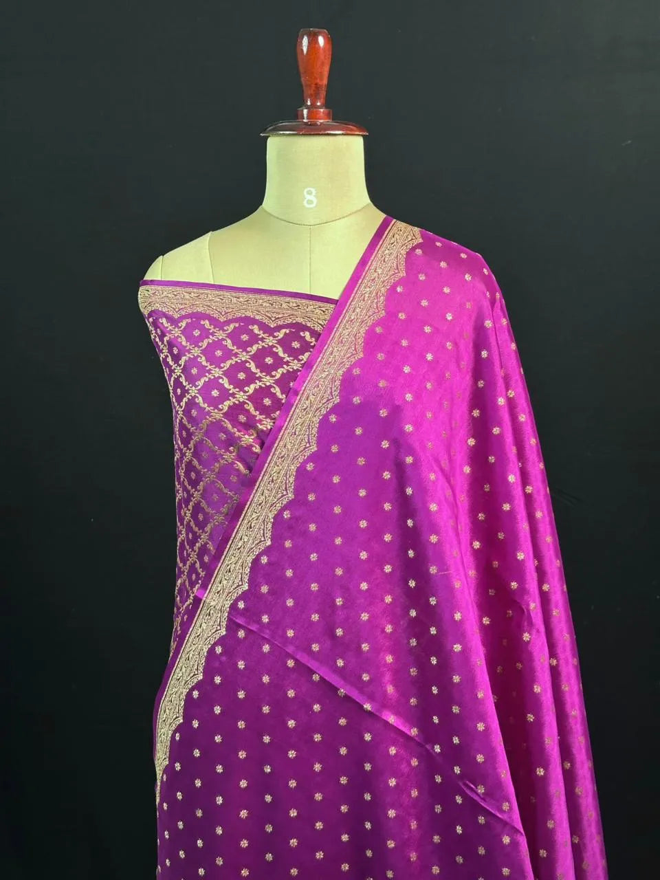 Pure Banarasi Crepe Silk Saree (Small border)