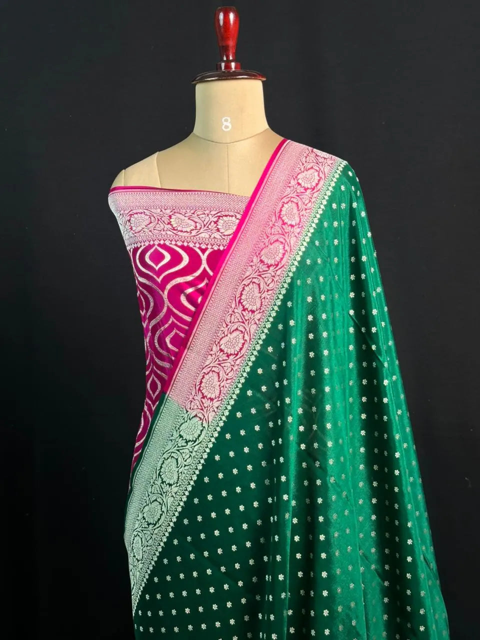 Elegant Handloom Pure Banarasi Crepe Silk Saree
