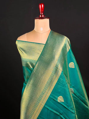  Pure Kanchipuram Silk Saree with Rich Gold Zari Border