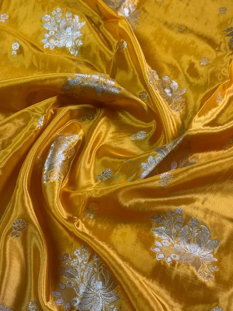Pure Klassy Viscose Saree