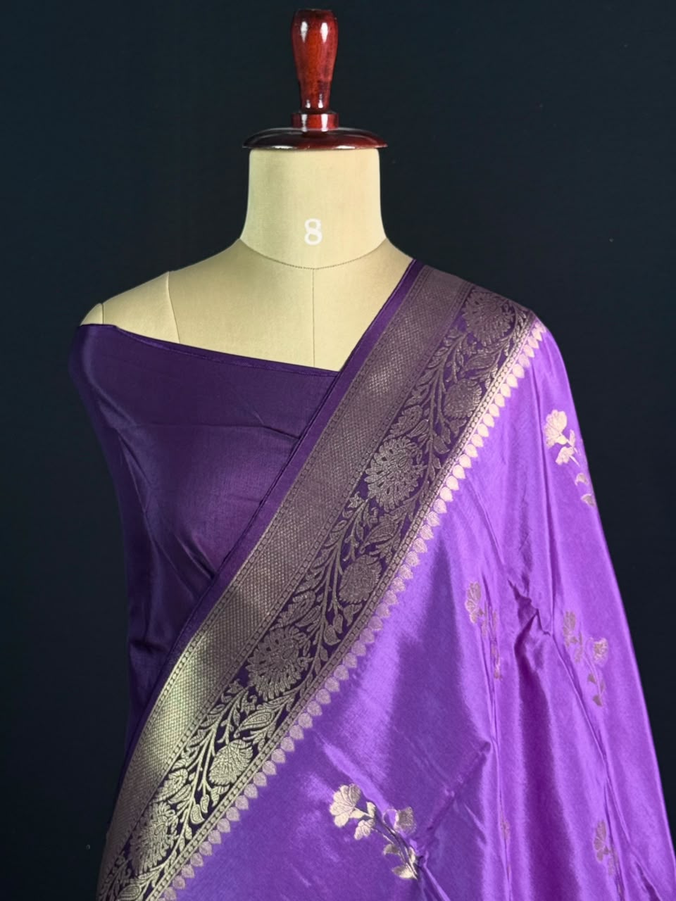 Pure Klassy Viscose Saree