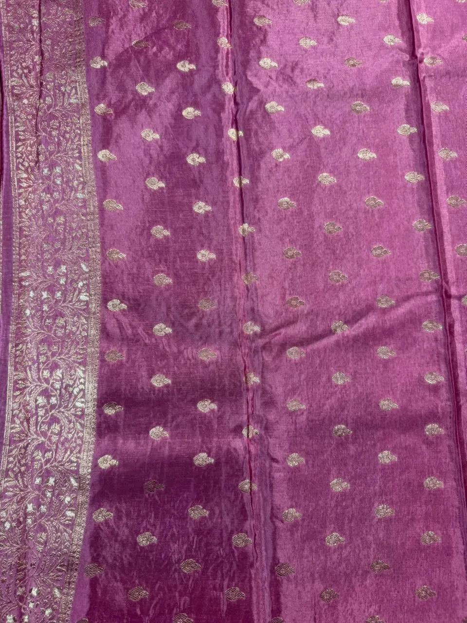 Pure Klassy Viscose Saree