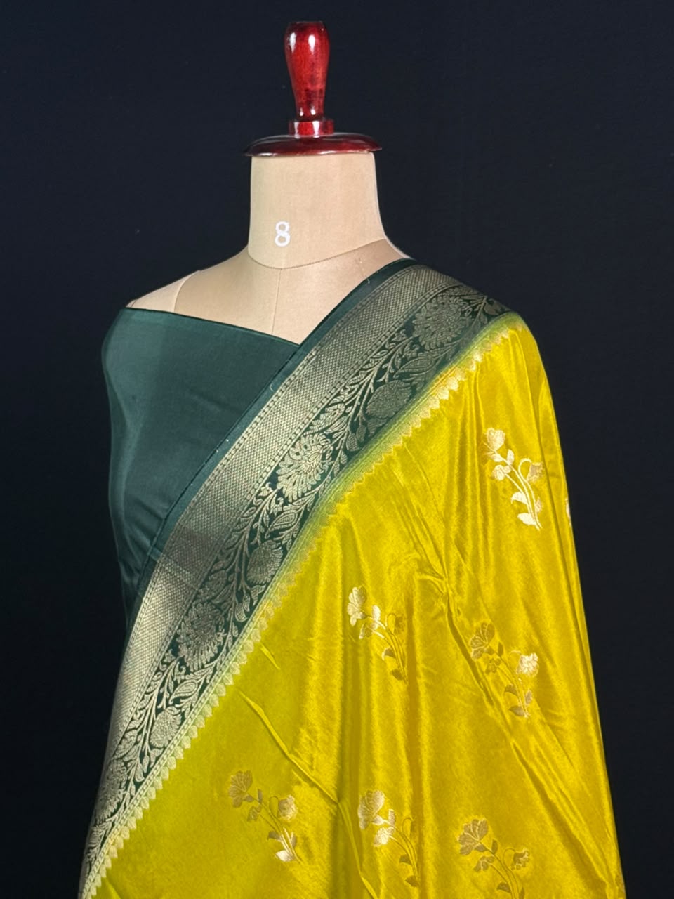 Pure Klassy Viscose Saree