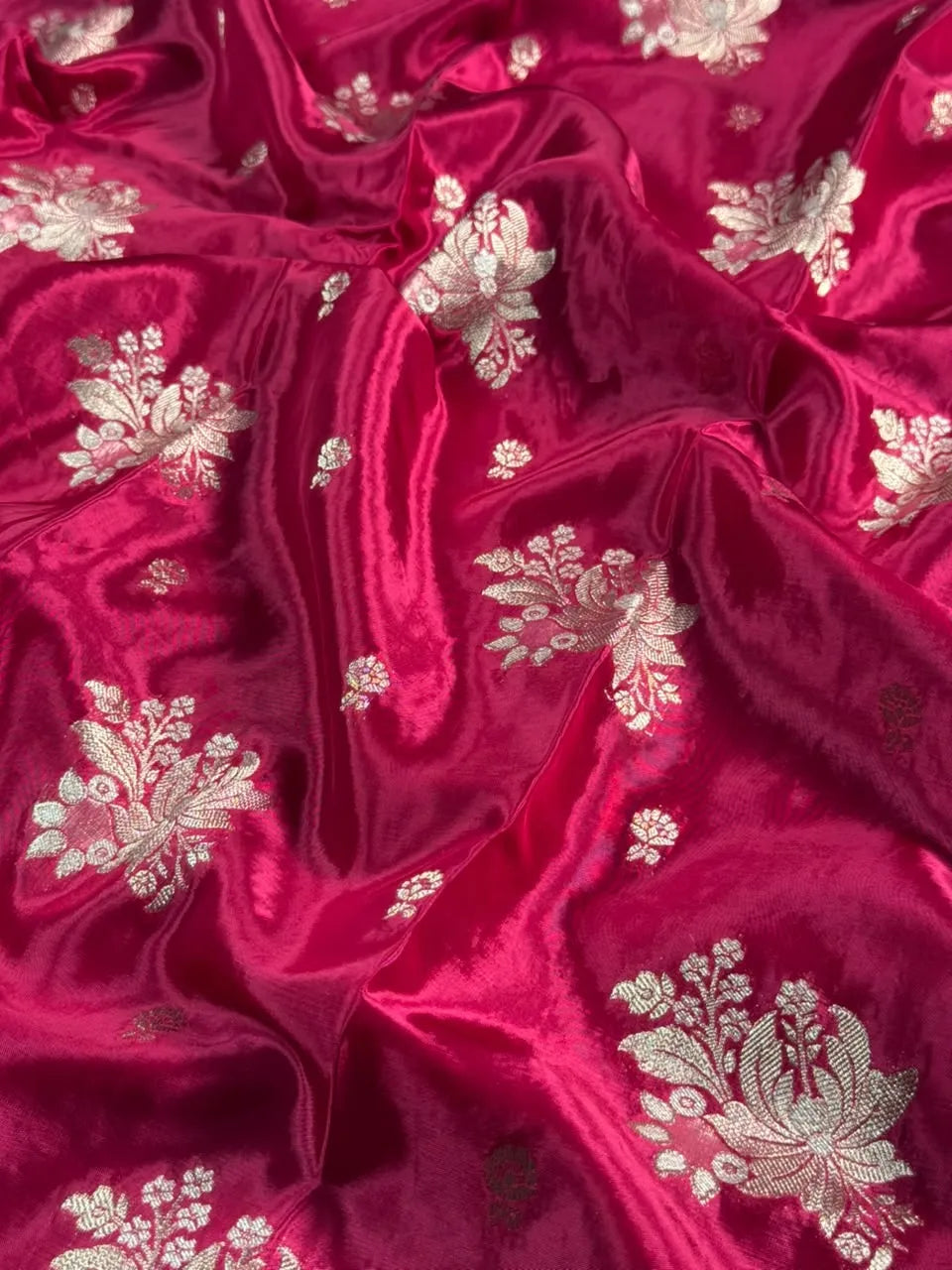 Pure Klassy Viscose Saree 
