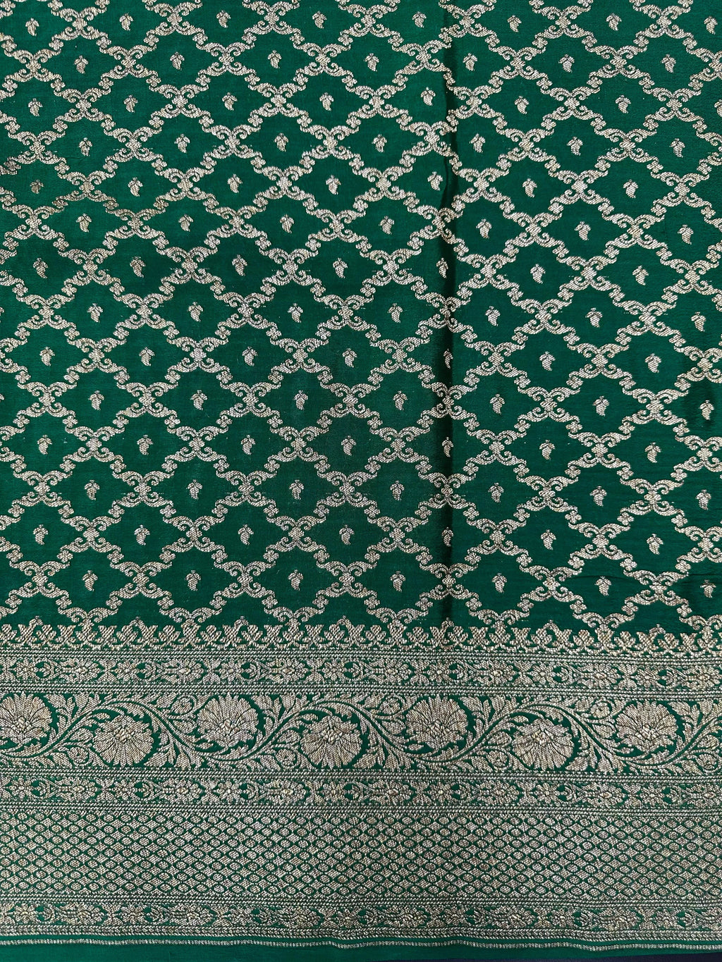 Timeless 3D Banarasi Crepe Silk Saree