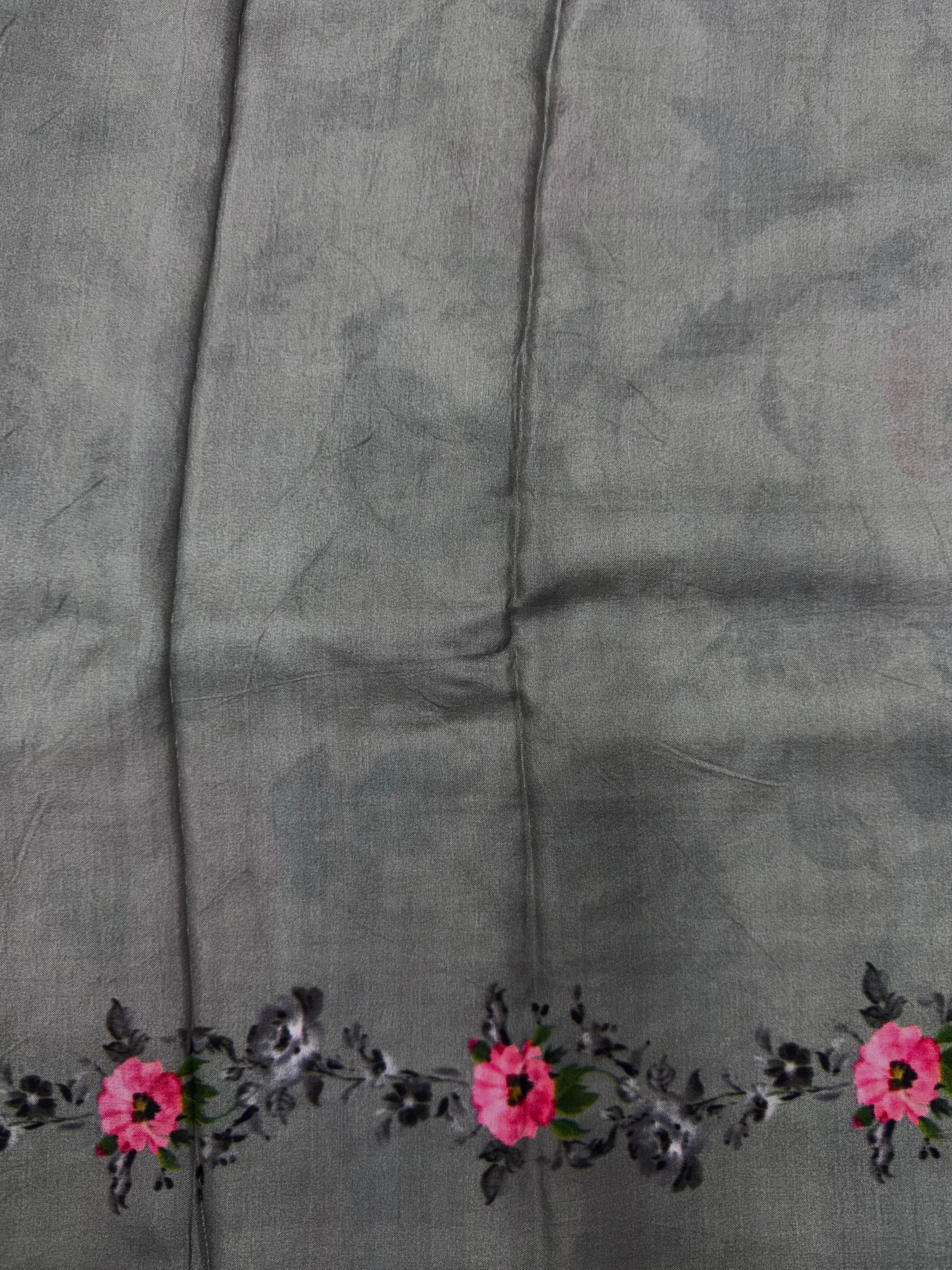 Charming Viscose Silk Saree with Modern Appeal (Print Vastra)