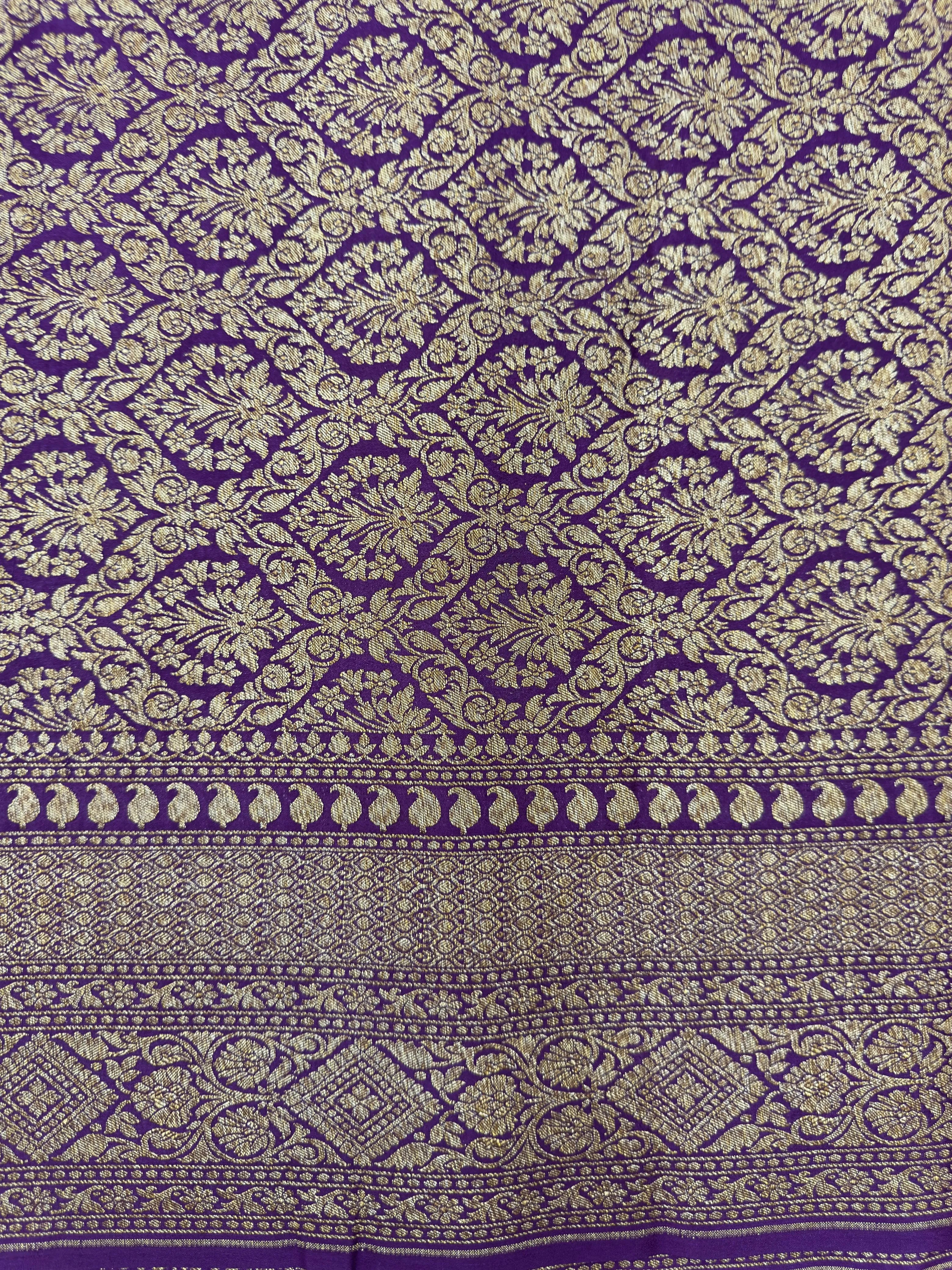 Designer 3D Pattern Pure Banarasi Crepe Silk Saree
