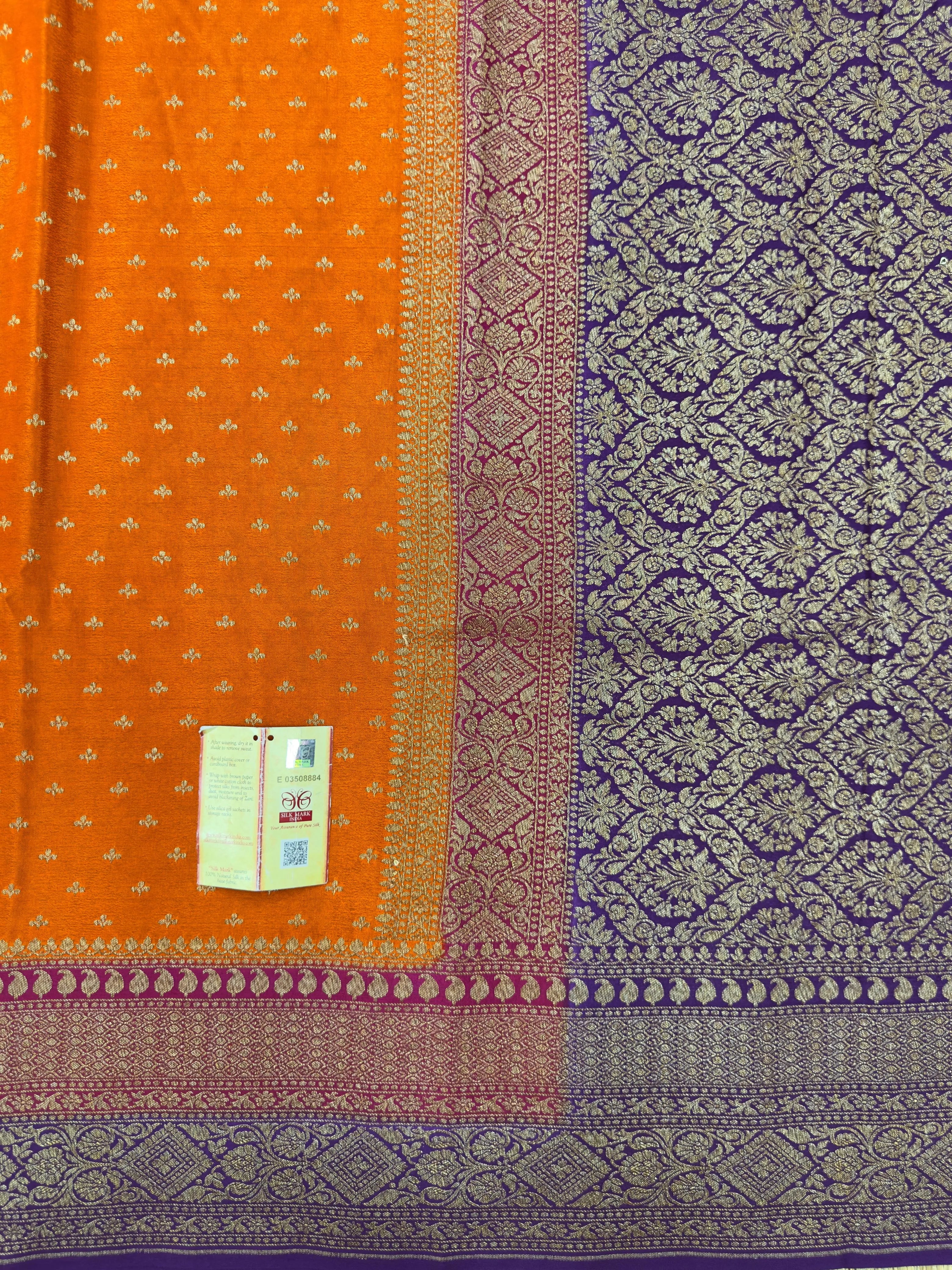 Designer 3D Pattern Pure Banarasi Crepe Silk Saree
