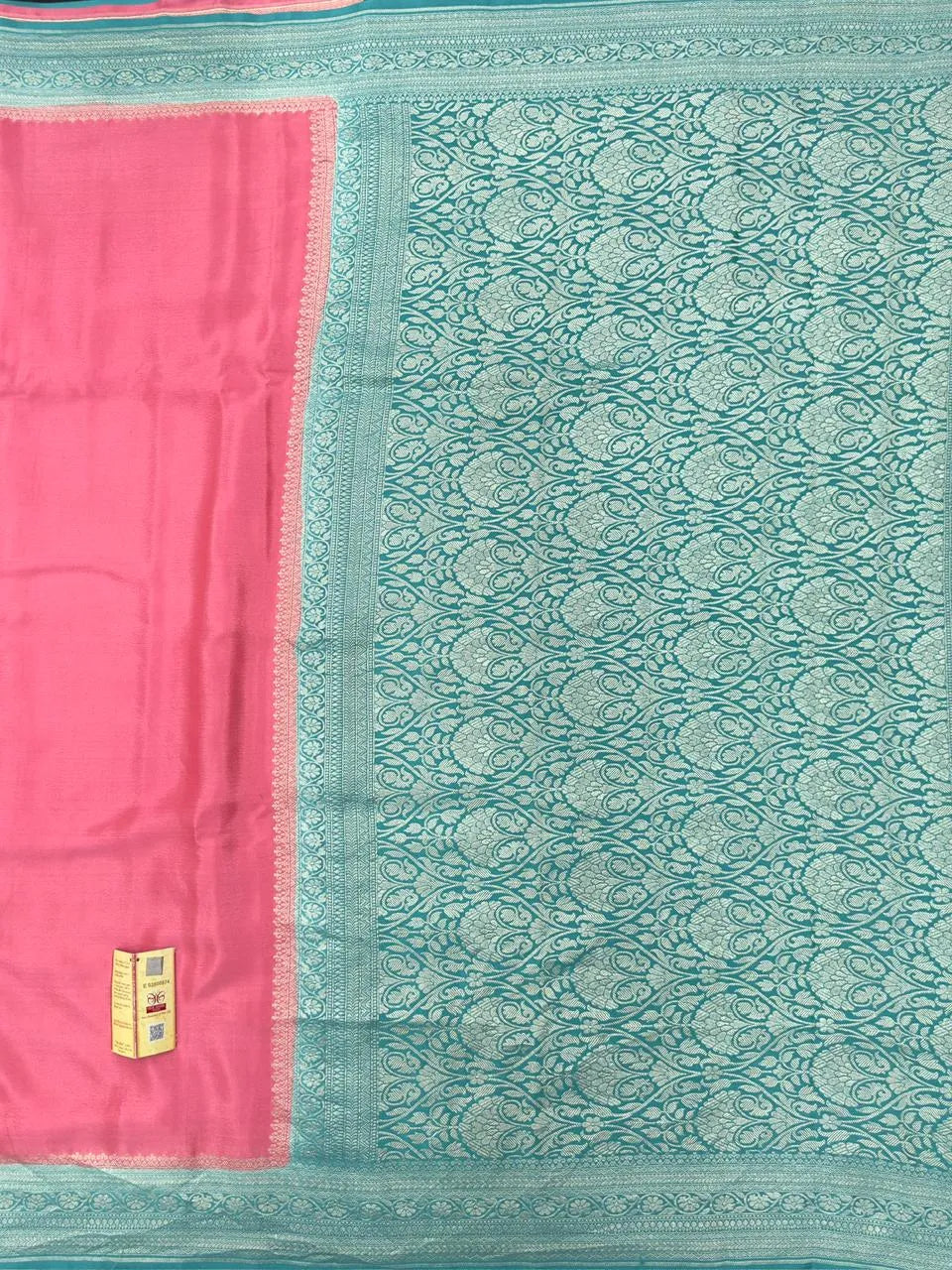 Banarasi Crepe Silk Saree – Elegant