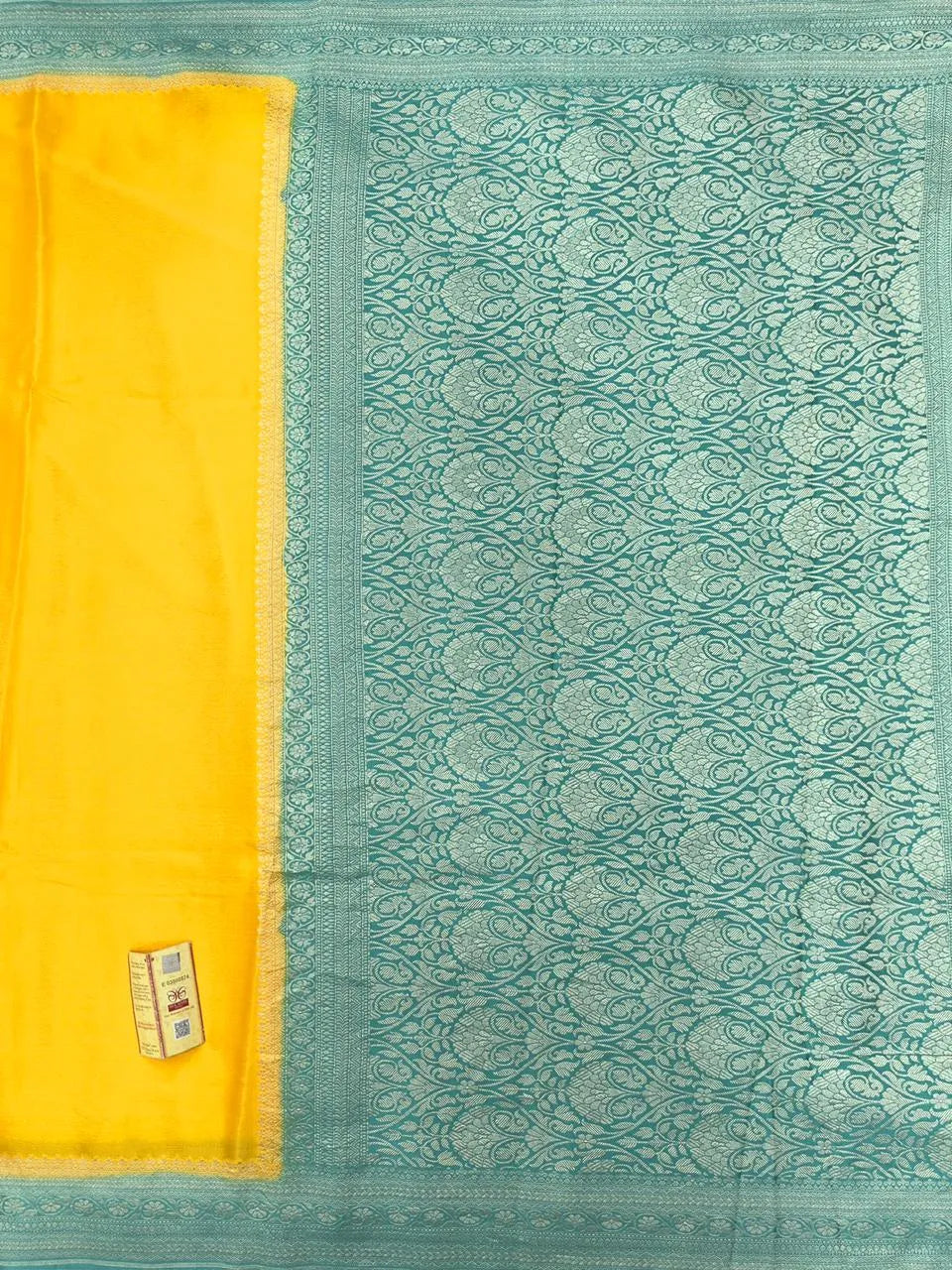 Banarasi Crepe Silk Saree – Elegant