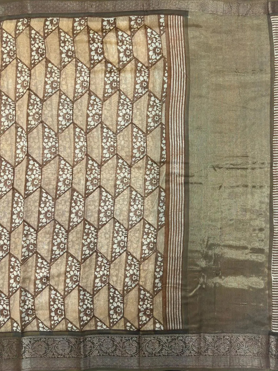 Royal Pure Chinya Silk Saree Graceful Shine