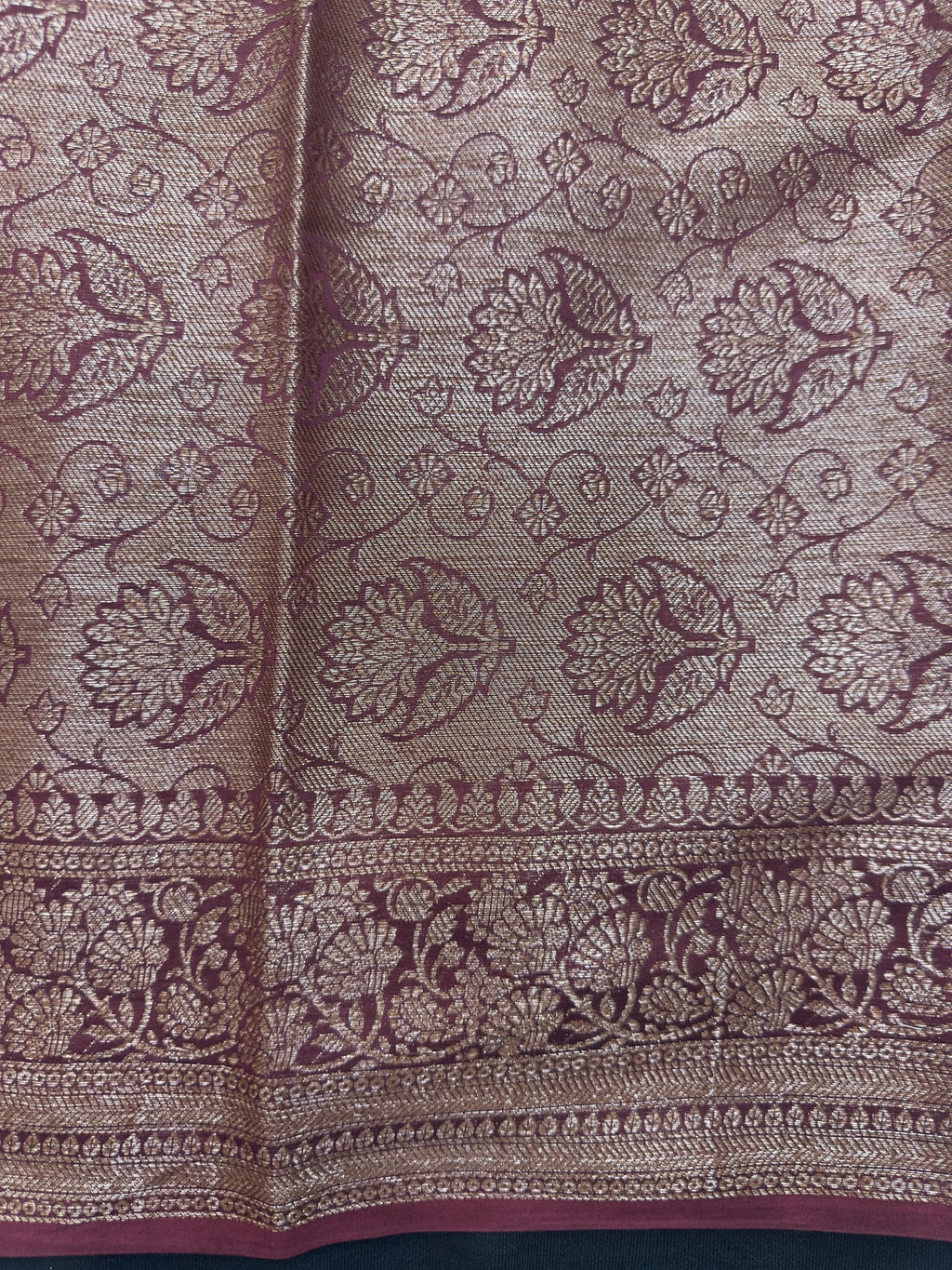 Sleek Pure Chinya Silk Saree – A Classic Choice for Festive & Wedding Occasions