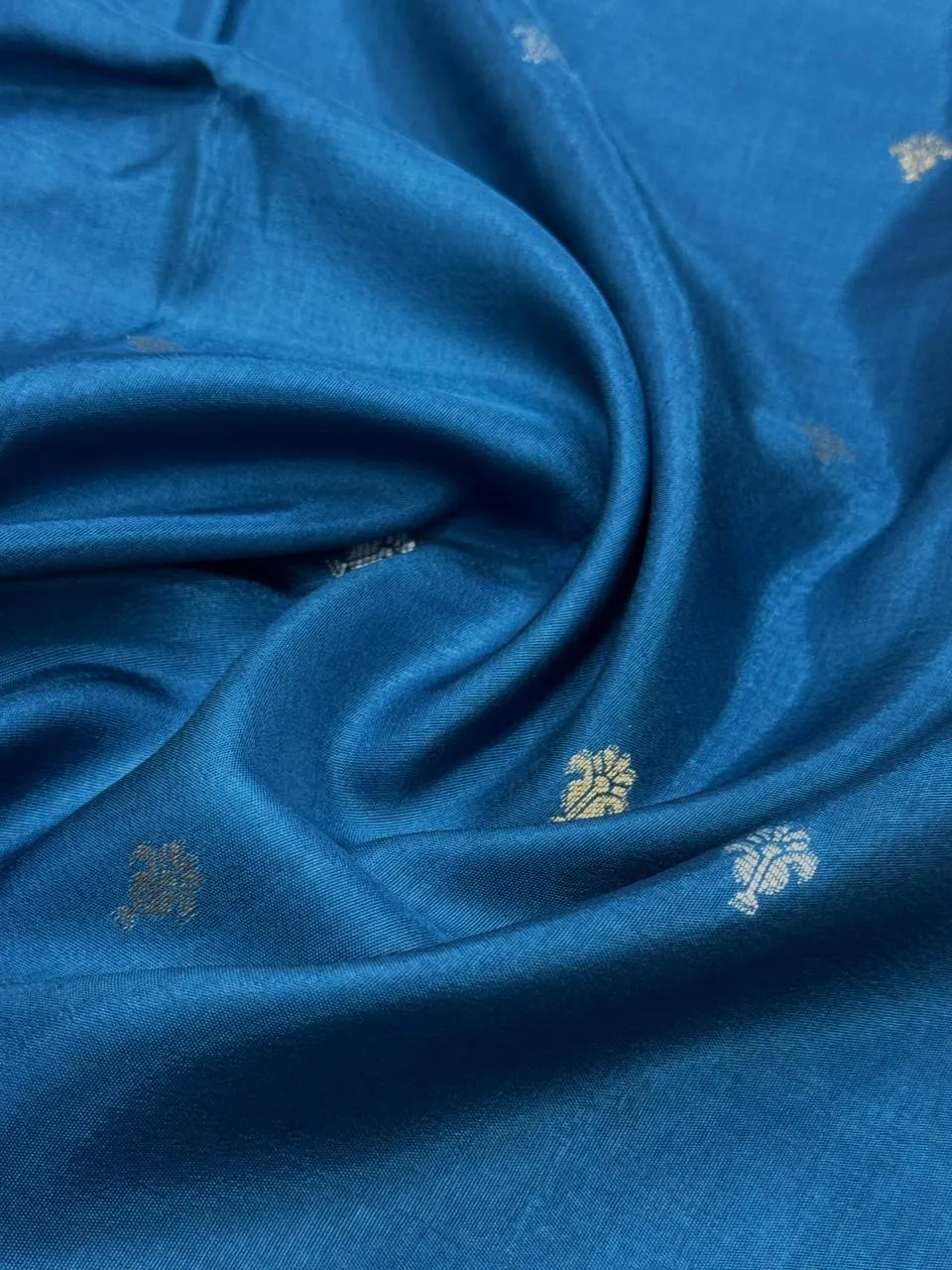 Pure Gulabi Viscose Saree