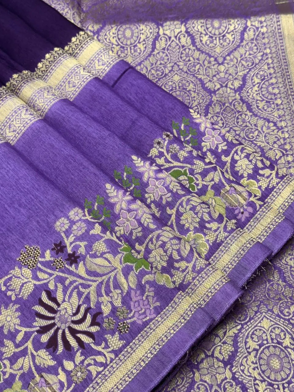 Pure Gulabi Viscose Saree
