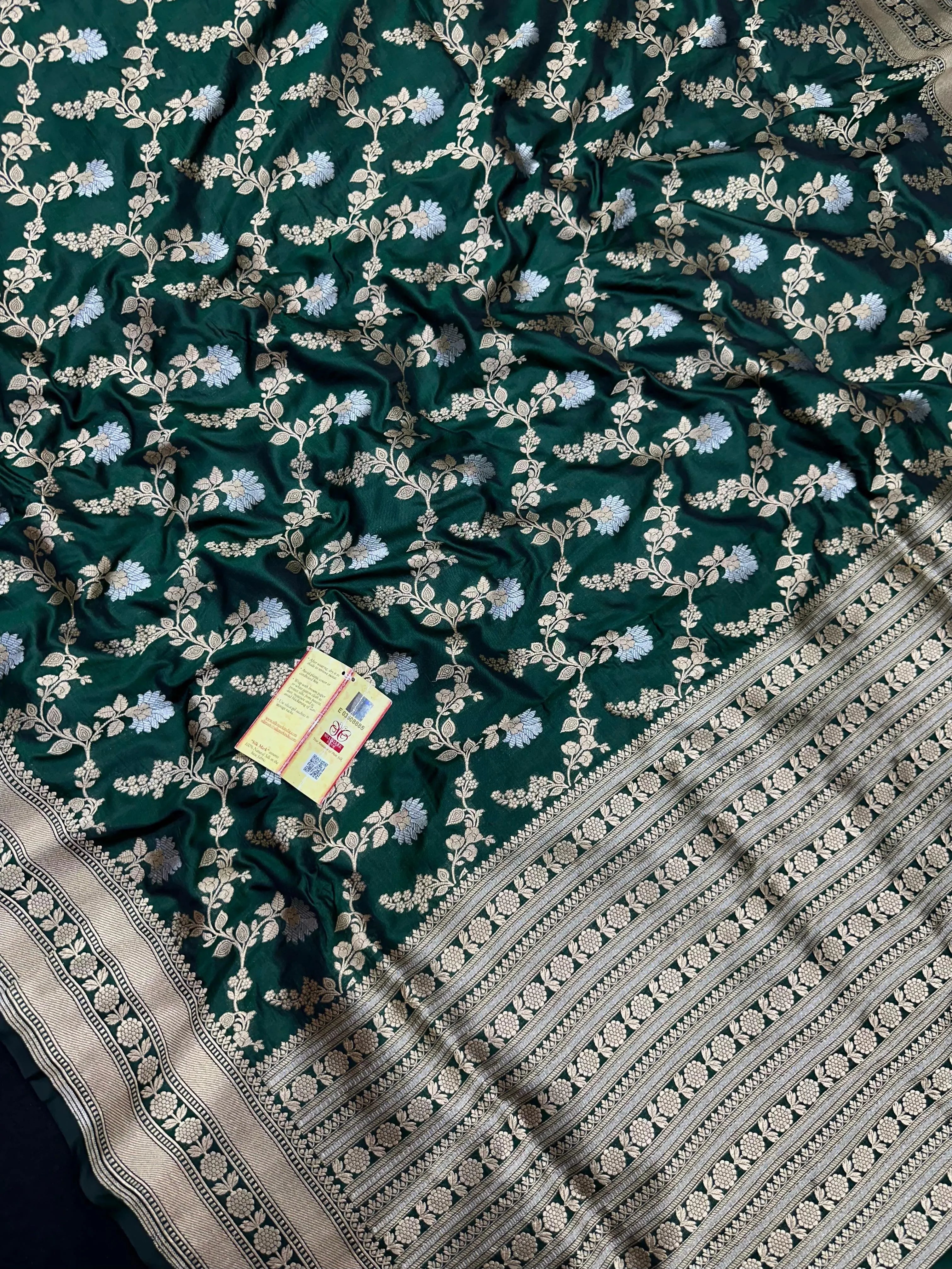 Pure Katan Silk Saree – Eternal Elegance for Every Occasion-Plain Pure Katan Silk