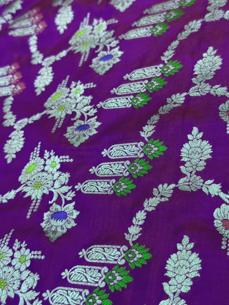 Pure Katan Silk Saree – Eternal Elegance for Every Occasion-Pure Kataan Patola 