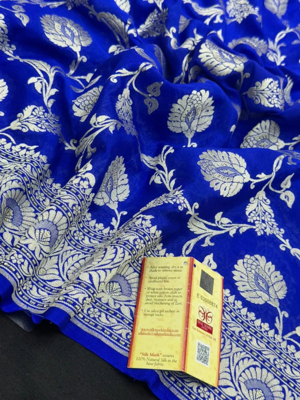 Charming Pure Georgette Silk Saree with Smooth Texture-Pure Khaddi Georgette 