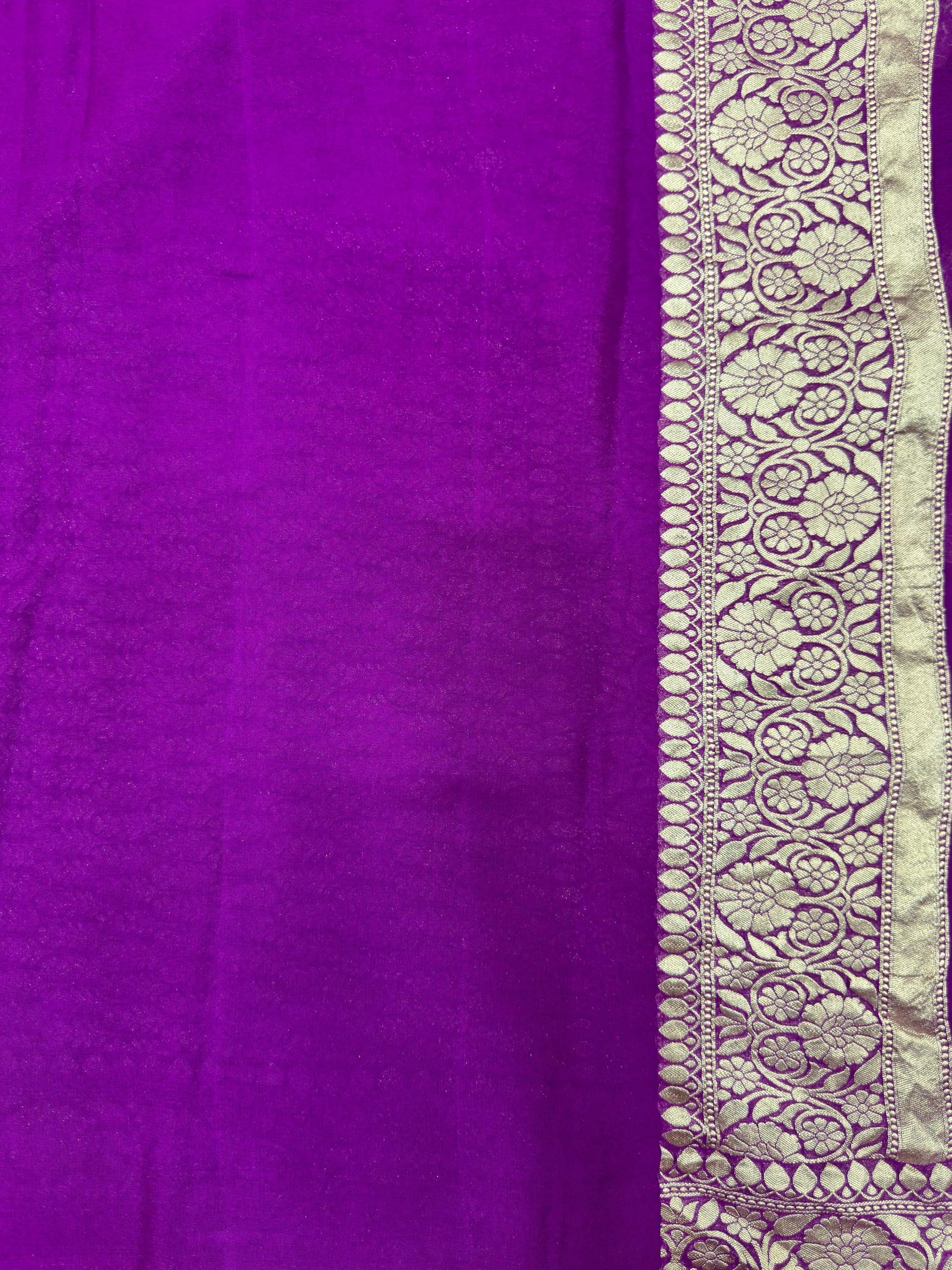 Charming Pure Georgette Silk Saree with Smooth Texture (Velvet)