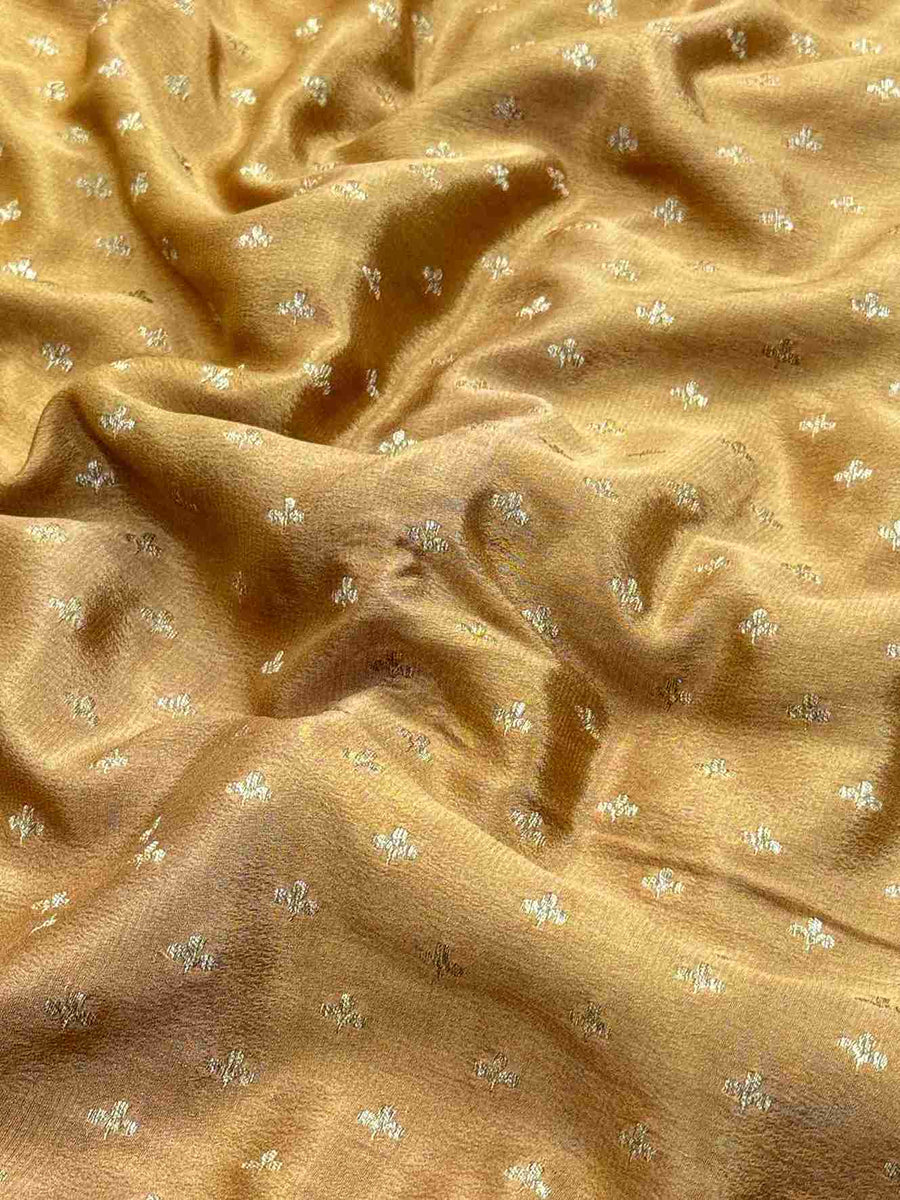 Designer 3D Pattern Pure Banarasi Crepe Silk Saree