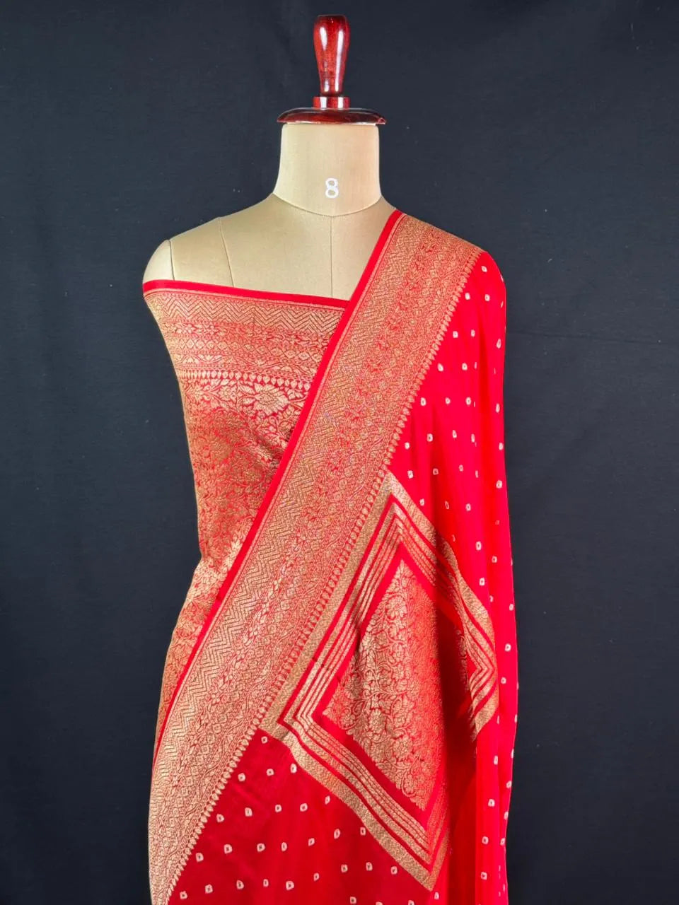 Eternal Elegance: Pure Banarasi Bandhani