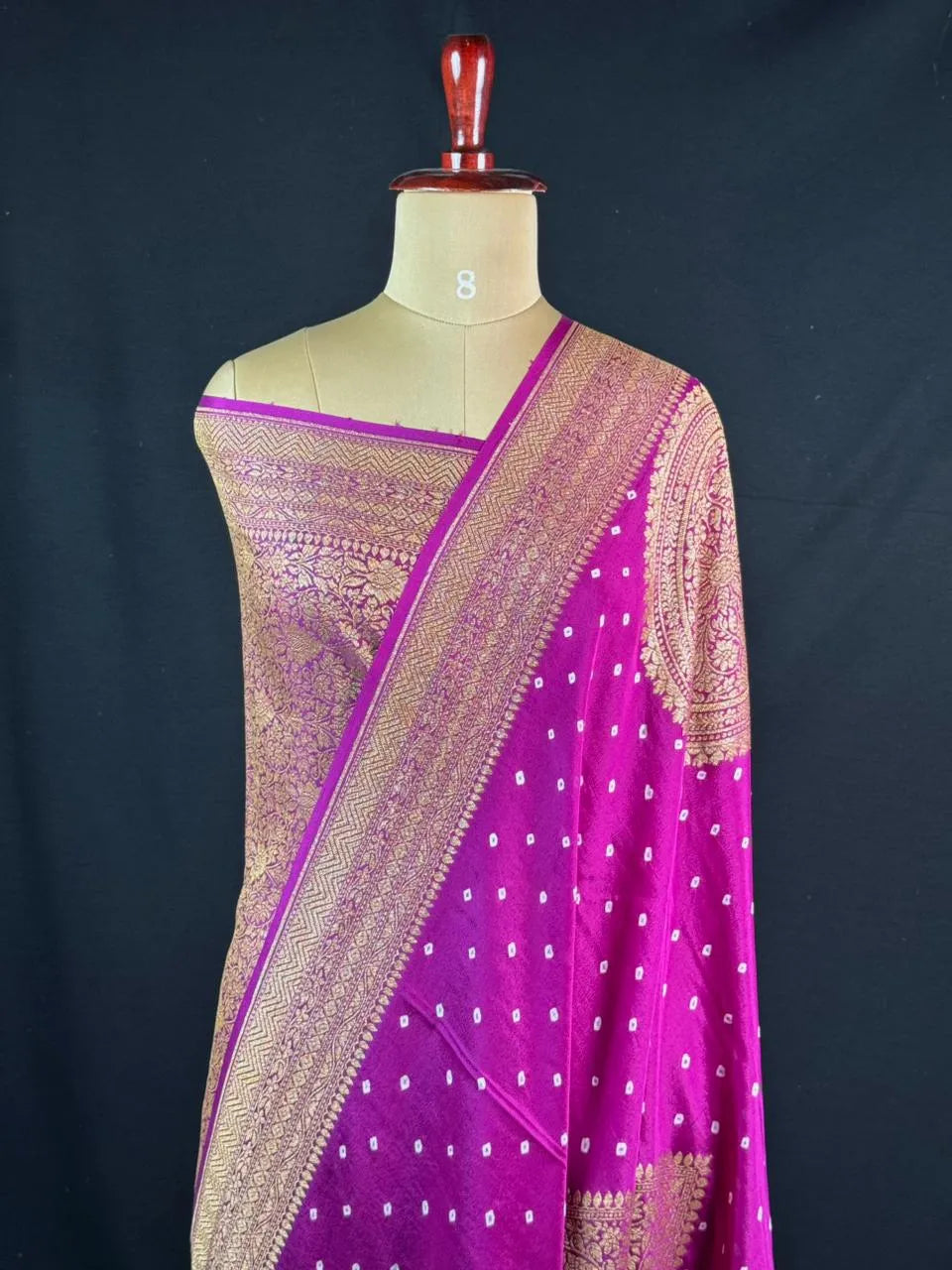 Eternal Elegance: Pure Banarasi Bandhani