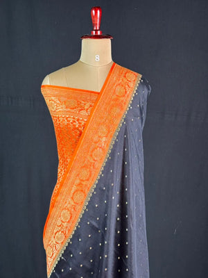 Pure Banarasi Crepe Silk Saree – Luxurious Drape with Traditional-Silver