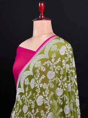 Elegant Pure Khaddi Georgette Pipping Saree with Subtle Shine