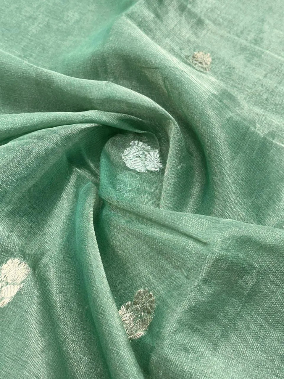 Ethereal Grace – Pure Khaddi Chiffon Tissue Silk Saree