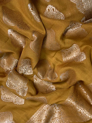 Urban Queen Viscose Silk Saree for Elegant Evenings