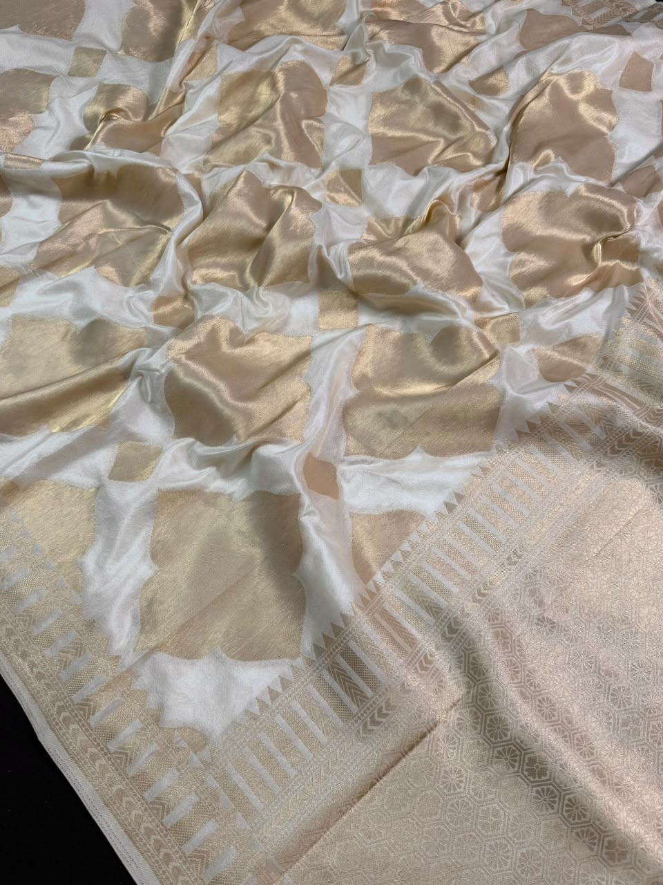 Soft Georgette Silk Saree with Zari Border