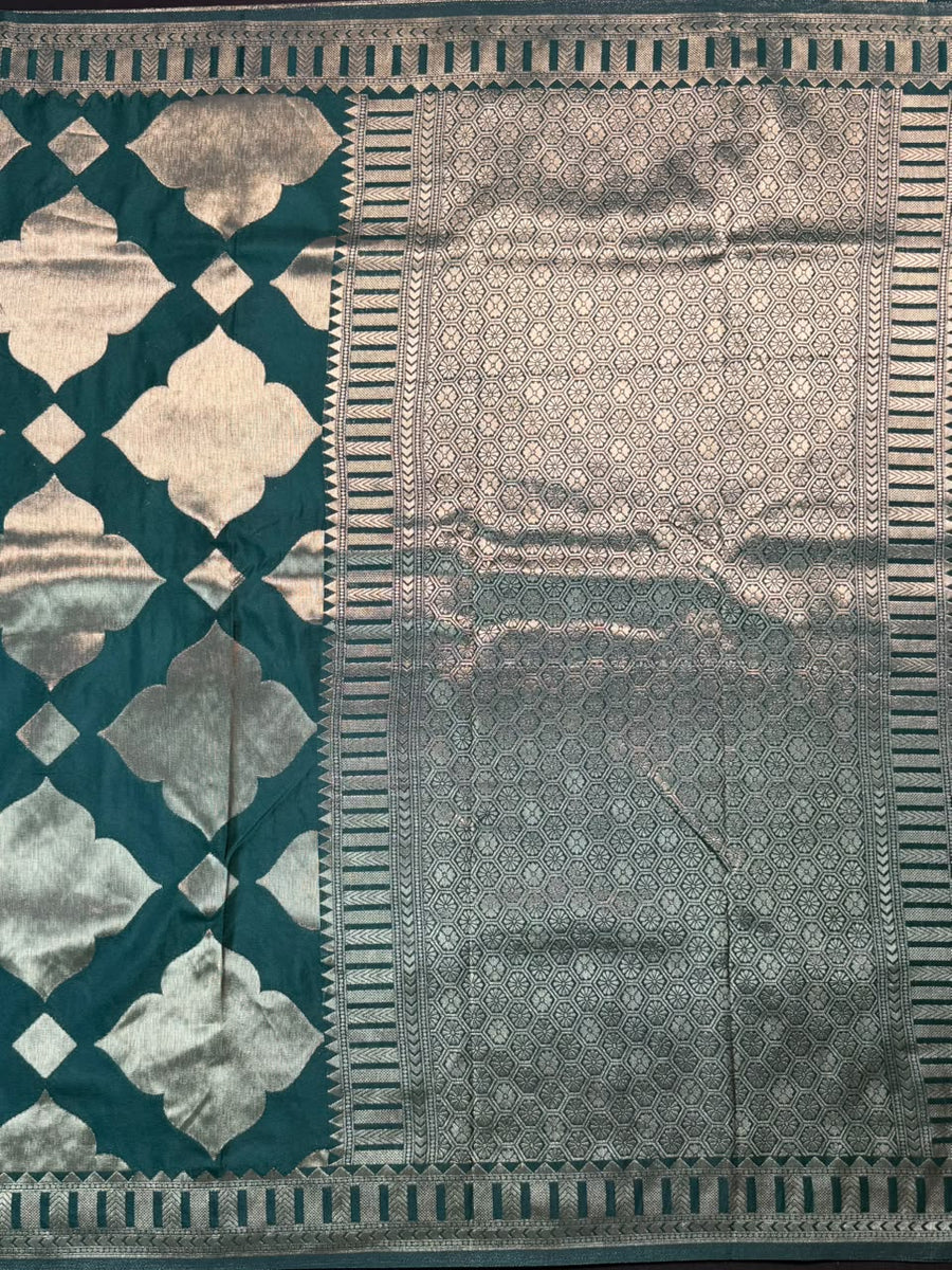 Soft Georgette Silk Saree with Zari Border 