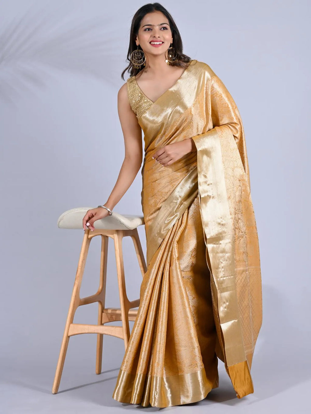 Everyday Shine – Lightweight Semi Silk Saree with Subtle Sophistication
