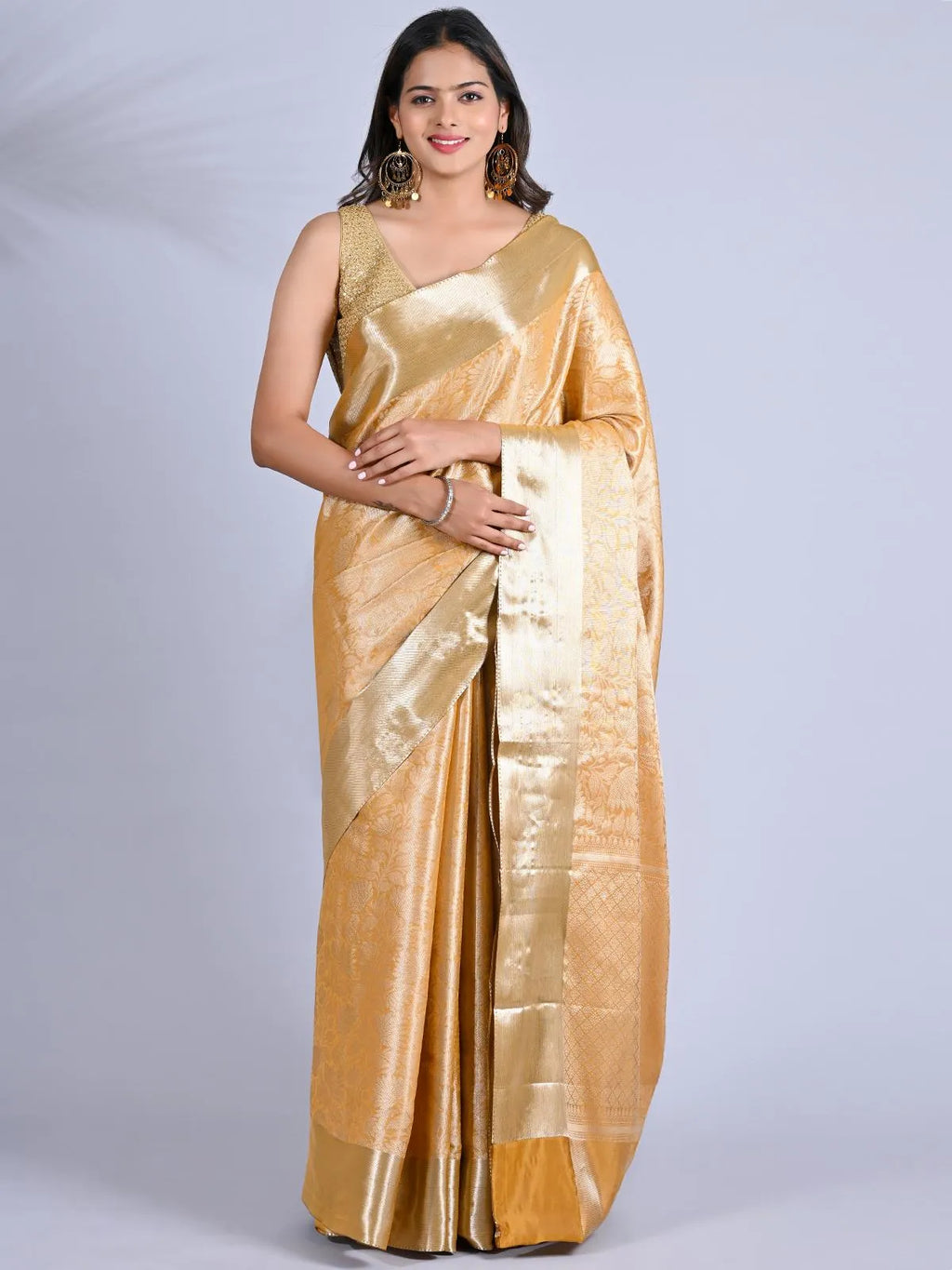 Everyday Shine – Lightweight Semi Silk Saree with Subtle Sophistication