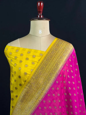 Fashionable 3D Textured Georgette Saree