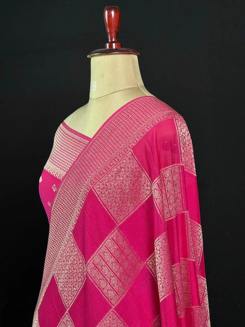 Partywear Semi Chiffon Saree – Chic & Stylish Look