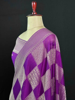 Partywear Semi Chiffon Saree – Chic & Stylish Look