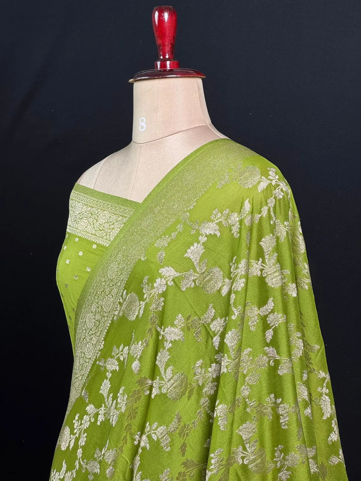Designer Georgette Saree – A Touch of Modern Grace-Simran Jaal 