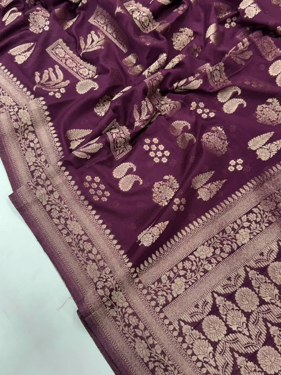 Elegant Semi Georgette Silk Saree with Rich Woven Border