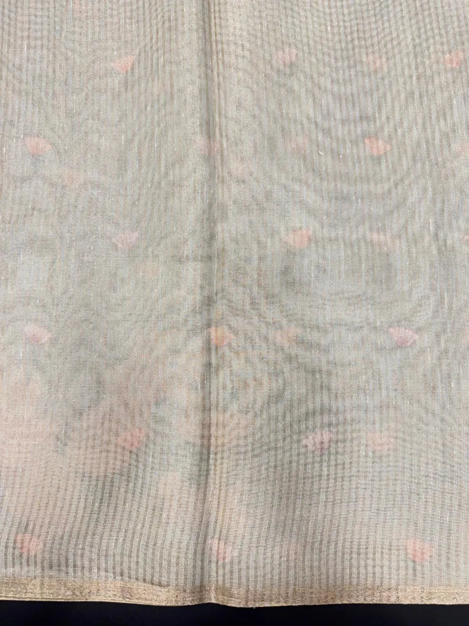 Graceful Semi Tissue Organza Saree for Party & Occasion Wear