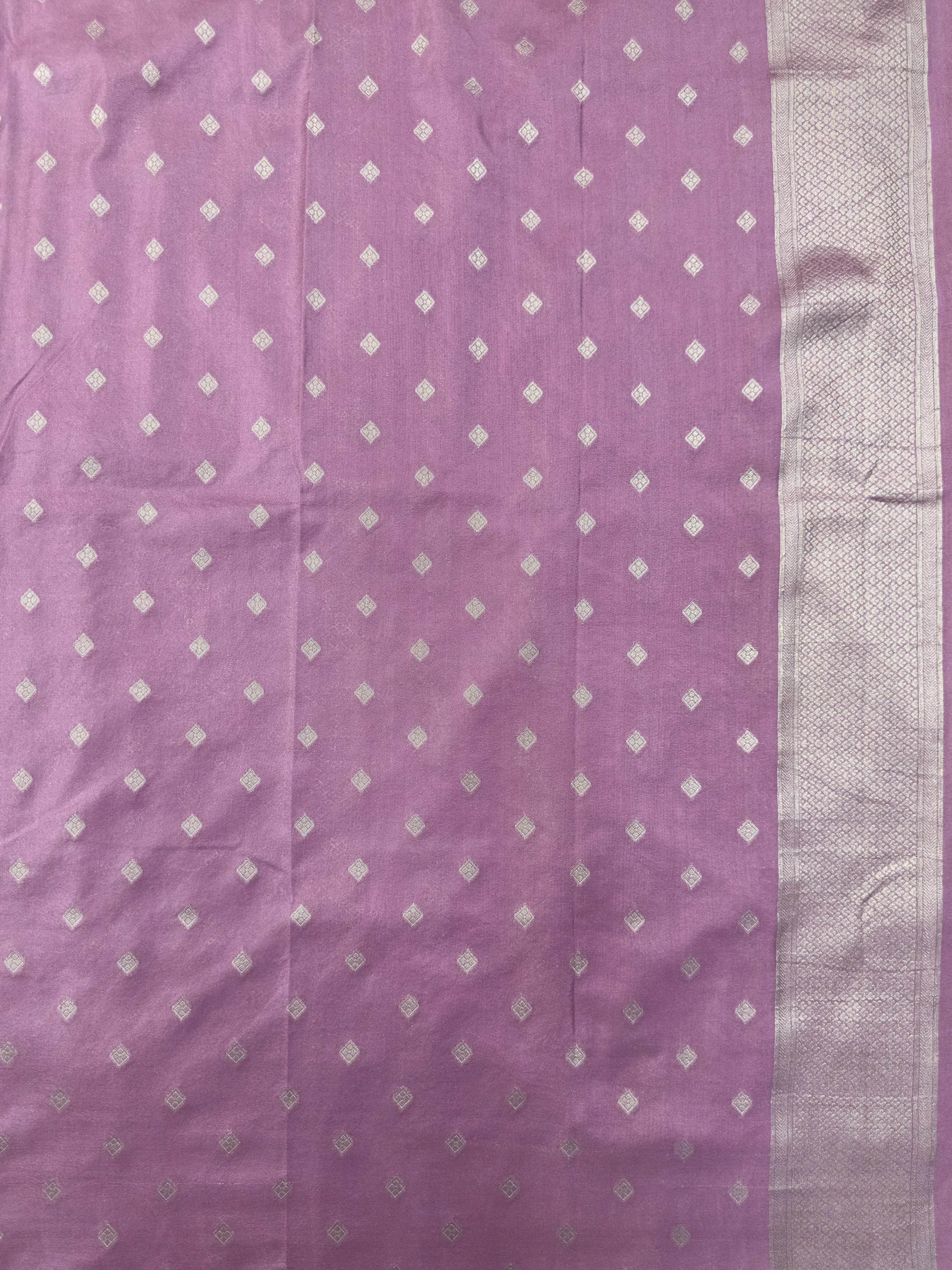 Women's Semi Banarasi Silk Saree with Intricate Zari Work – Traditional Festive Wear