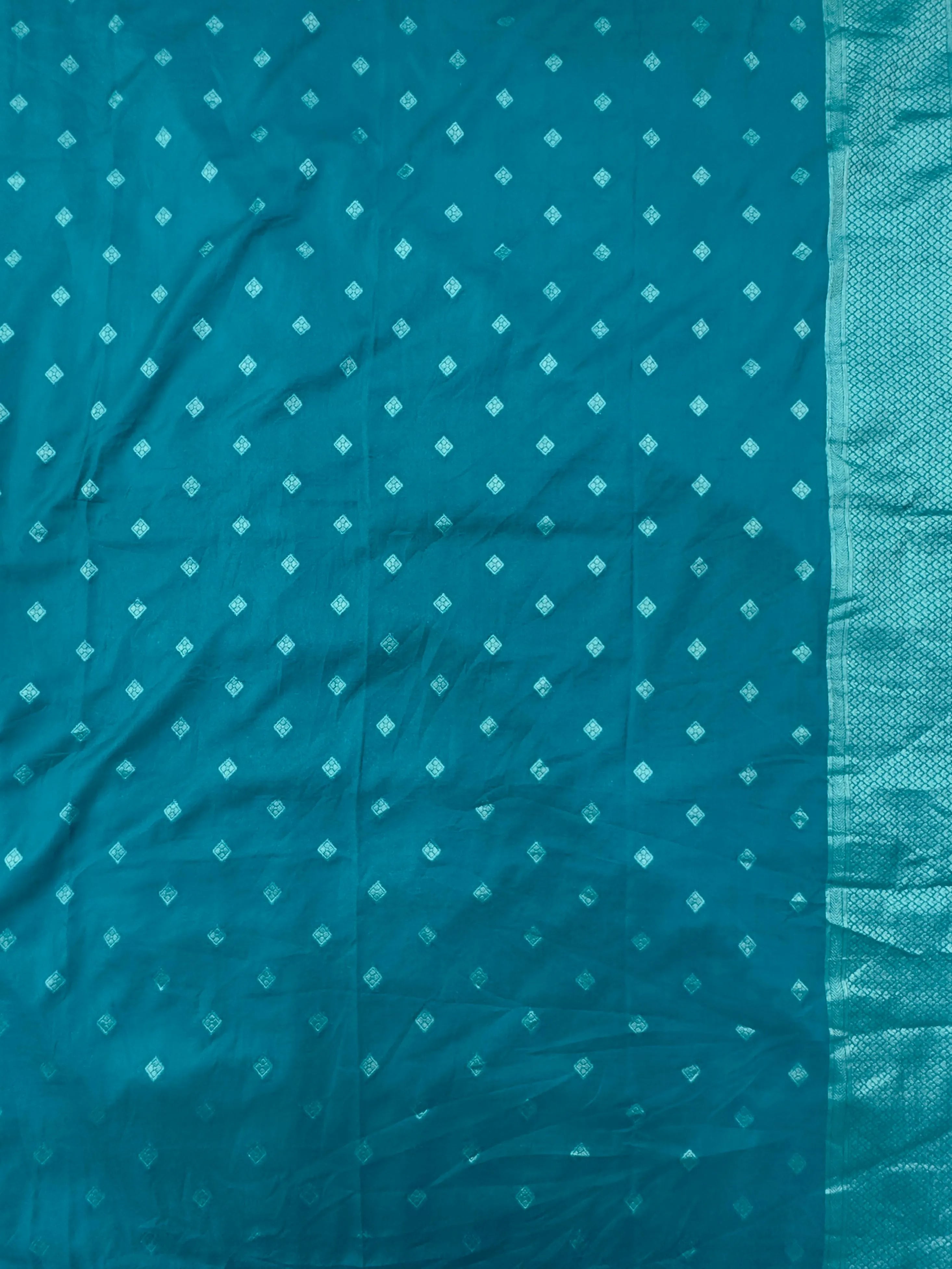 Women's Semi Banarasi Silk Saree with Intricate Zari Work – Traditional Festive Wear