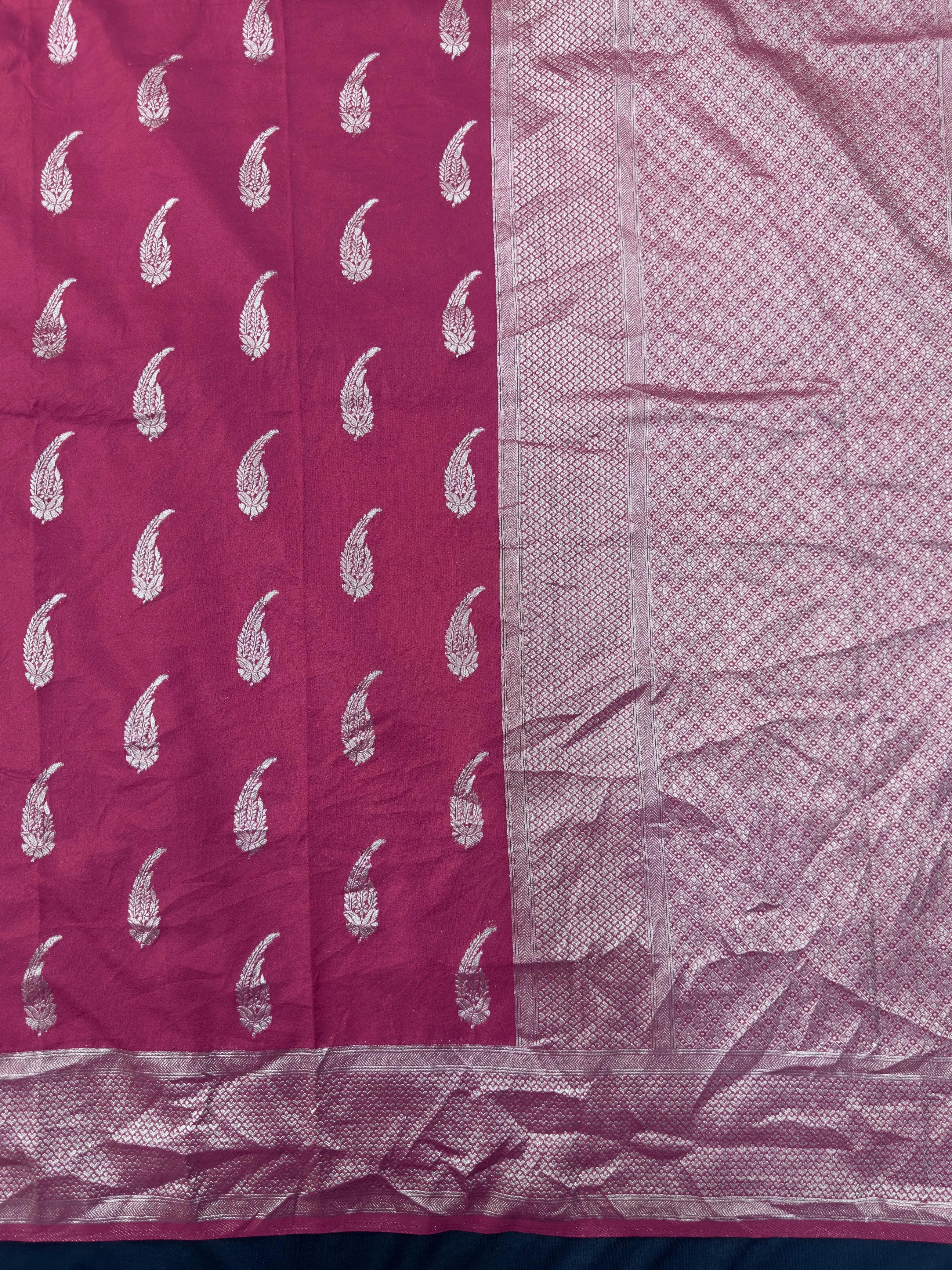 Women's Semi Banarasi Silk Saree with Intricate Zari Work – Traditional Festive Wear