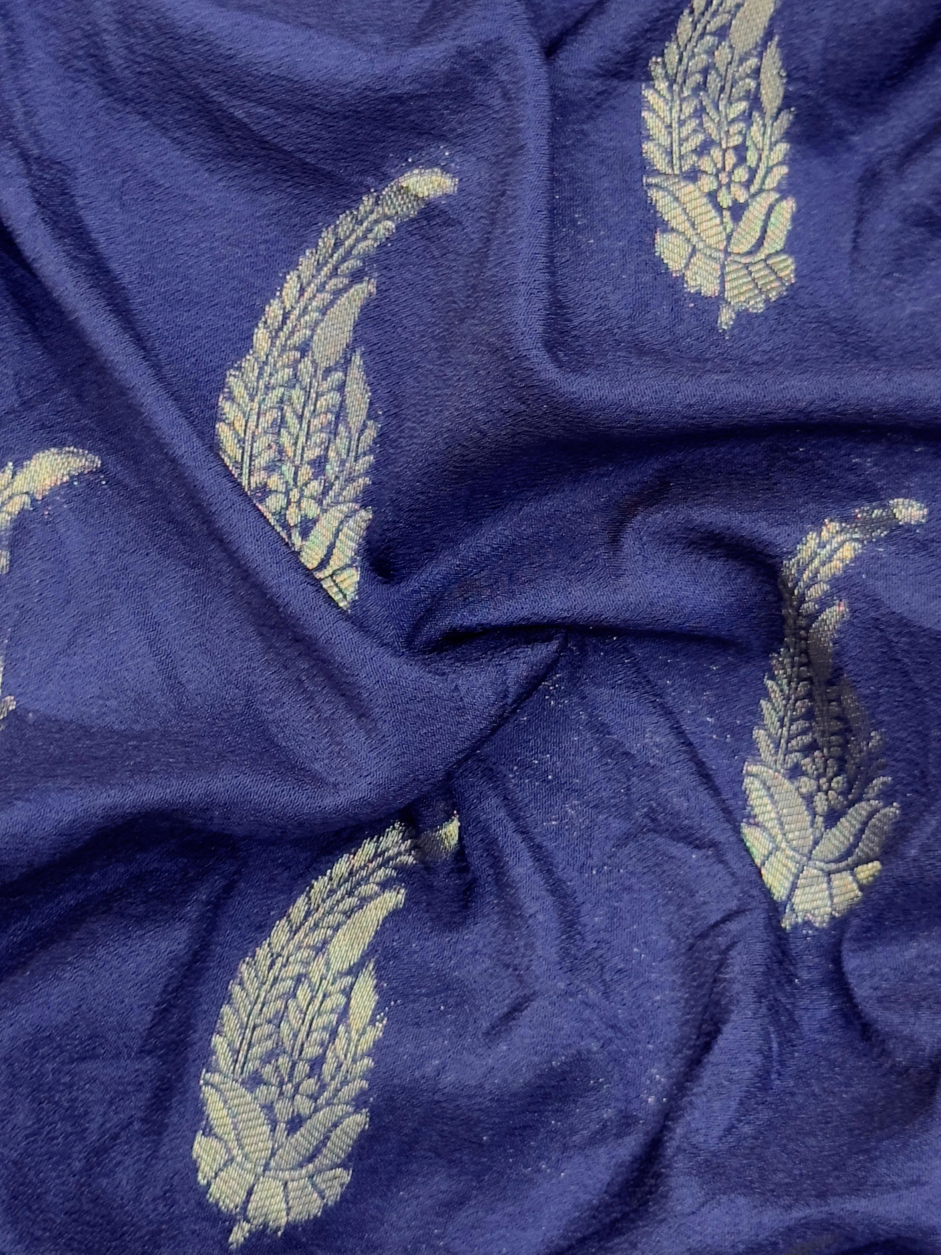 Women's Semi Banarasi Silk Saree with Intricate Zari Work – Traditional Festive Wear