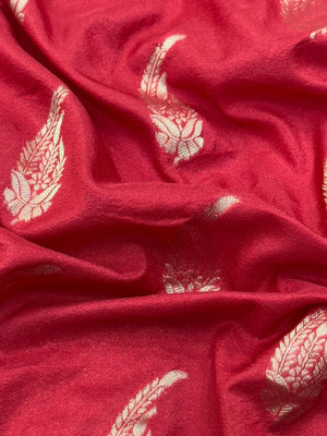 Women's Semi Banarasi Silk Saree with Intricate Zari Work – Traditional Festive Wear