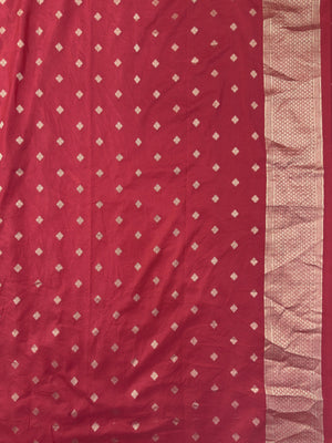 Women's Semi Banarasi Silk Saree with Intricate Zari Work – Traditional Festive Wear