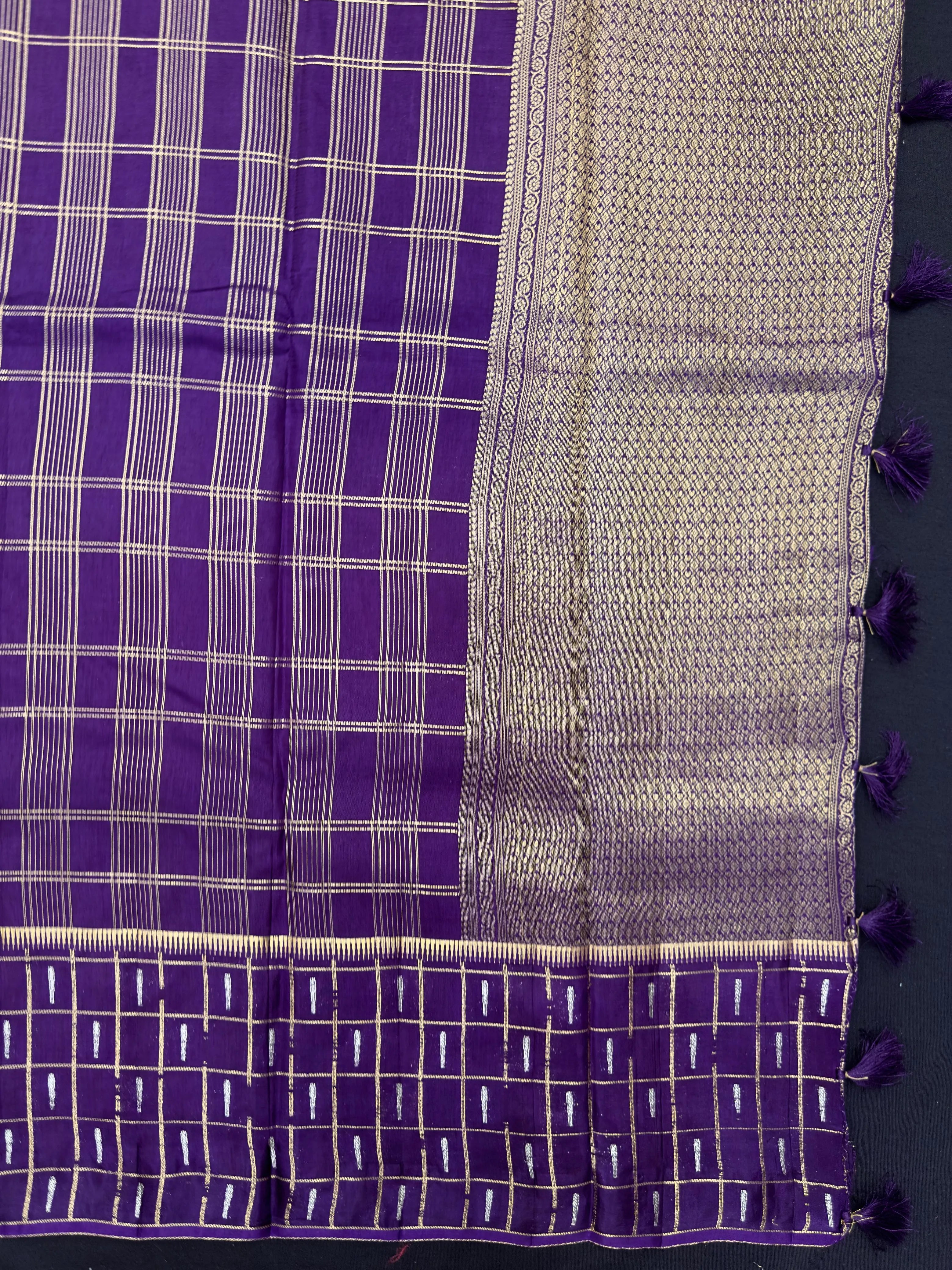 Women's Semi Banarasi Silk Saree with Intricate Zari Work – Traditional Festive Wear